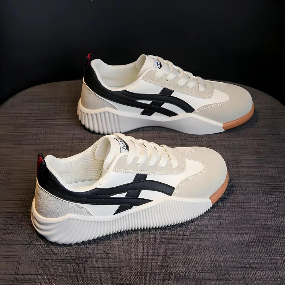 Komfortable sneakers med fleksibel passform og støttende såle