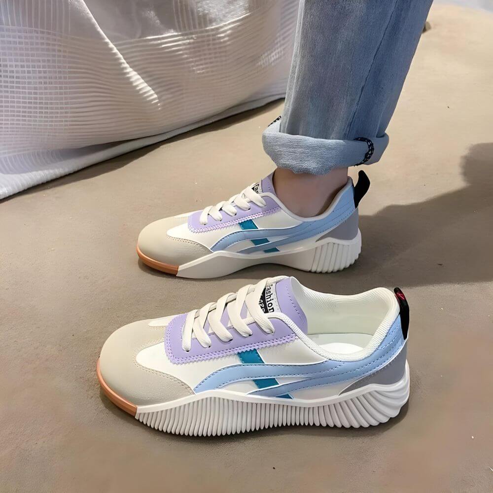 Komfortable sneakers med fleksibel passform og støttende såle